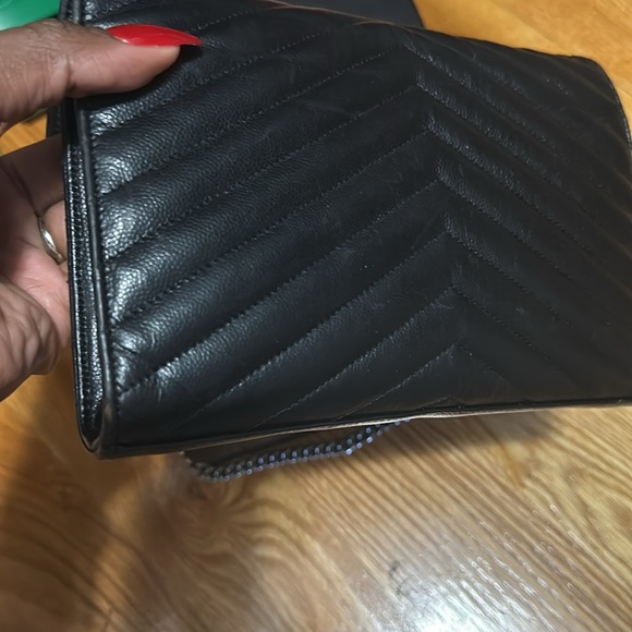 Ysl wallet on chain - Picture 4 of 7